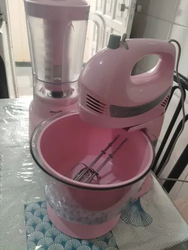 Batedeira da Britânia e liquidificador