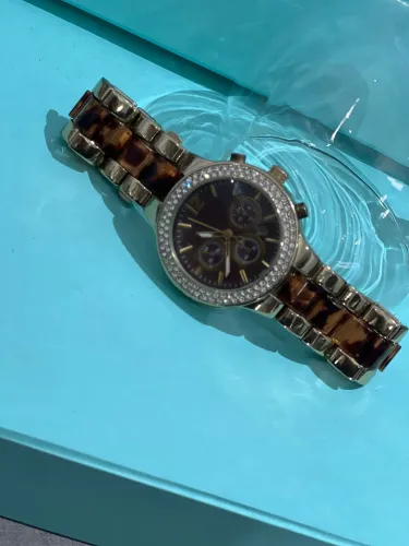 Relógio Michael Kors com strass
