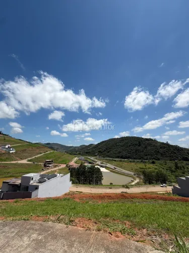 Excelente lote em condomínio no São Pedro