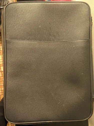 Mala Louis Vuitton Taiga Pegase 45 Paris