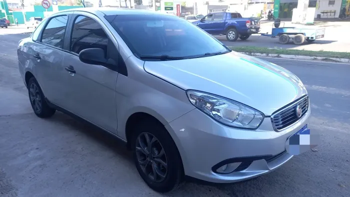 Fiat Grand Siena Essence 1.6 Flex 16V 2017
