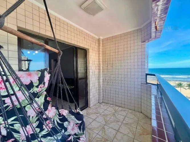 Apartamento em Praia Grande com 2 Dormitórios Vista Mar na Vila Tupi