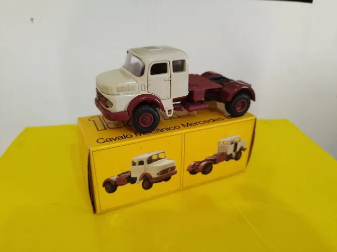 Miniatura Mercedes