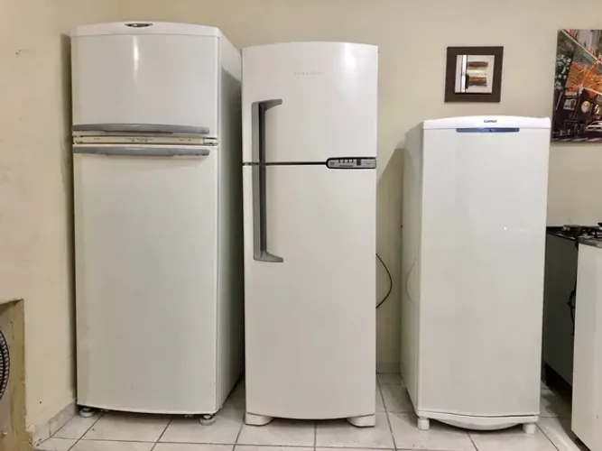 Geladeira Frost free duas portas , geladeira bratemp