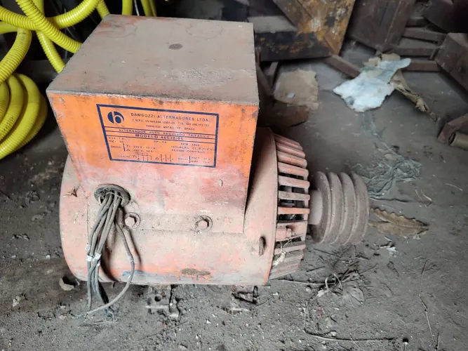 Gerador Elétrico Bambozzi 7.5 kVA Trifásico 46530/05