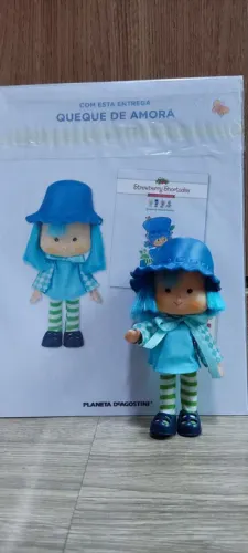 Boneca Amora turma da Moranguinho 