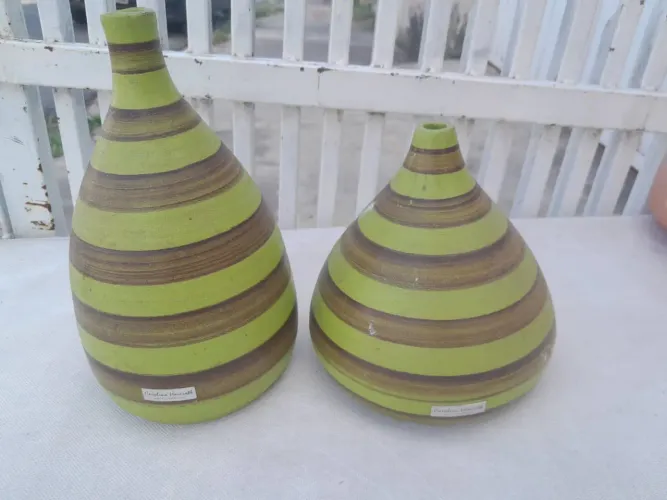2 vasos de cerâmica da Carolina Haveroth