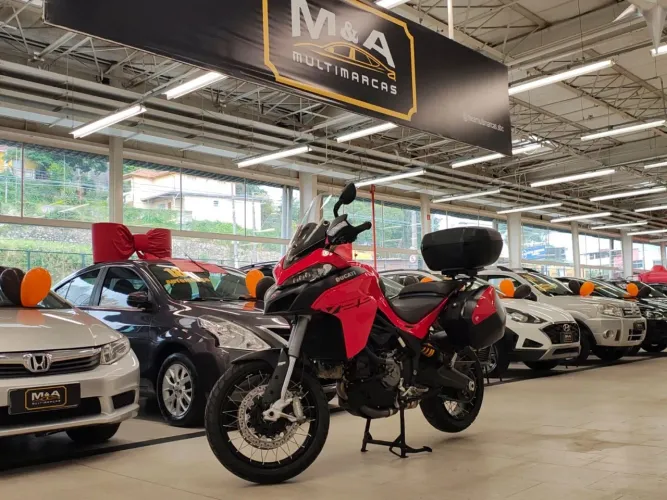 Ducati Multistrada v2s 2023