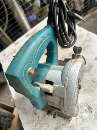 Makita 110mm 410NH2 127v usada 1400w usada funcionando perfeitamente