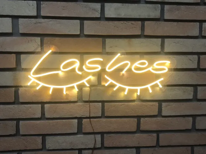 Placa Led Lashes