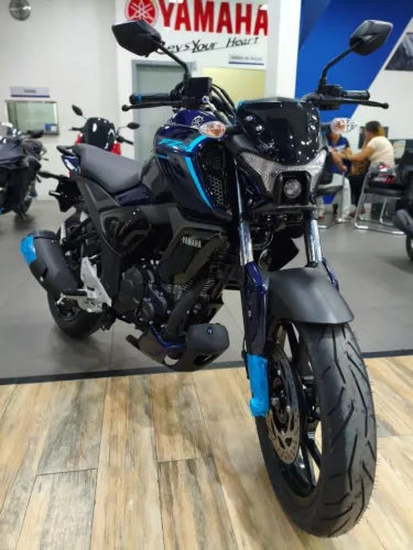 NOVA FZ15 CONNECTED - 2026 - PRONTA ENTREGA