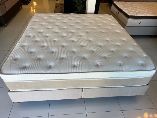 Colchão de Casal KING SIZE SEMINOVO TOP - Entrega grátis!