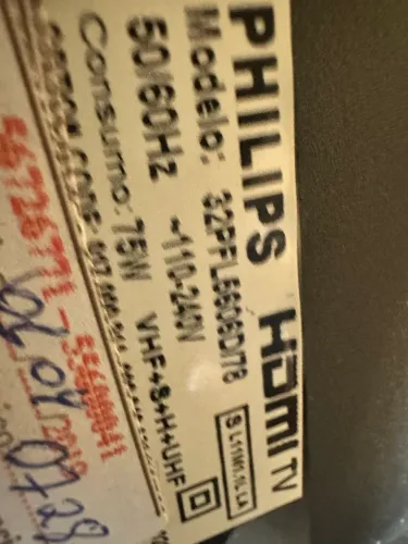Tv Philips 32PFL5606D/78 defeito não liga para conserto ou peças 