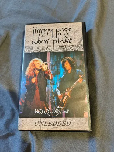Fita VHS Jimmy Page & Robert Plant No Quarter Unledded