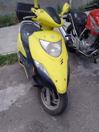 Moto Burgman 125/ 2015 injeção eletrônica