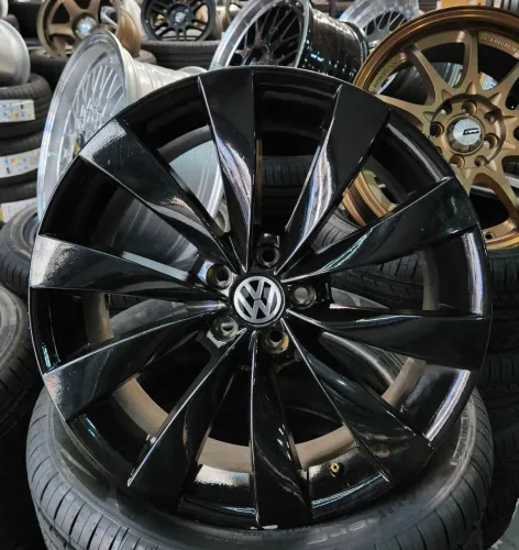 Jogo de rodas aro 18 5x100 passat cc 