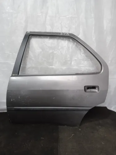 Porta Traseira Esquerda Peugeot 306 1998 A 2001