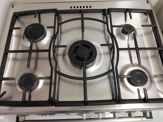 Fogão 5 bocas