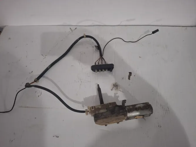 Motor limpador traseiro palio