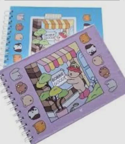 Caderno de Desenho com Personagens Fofos