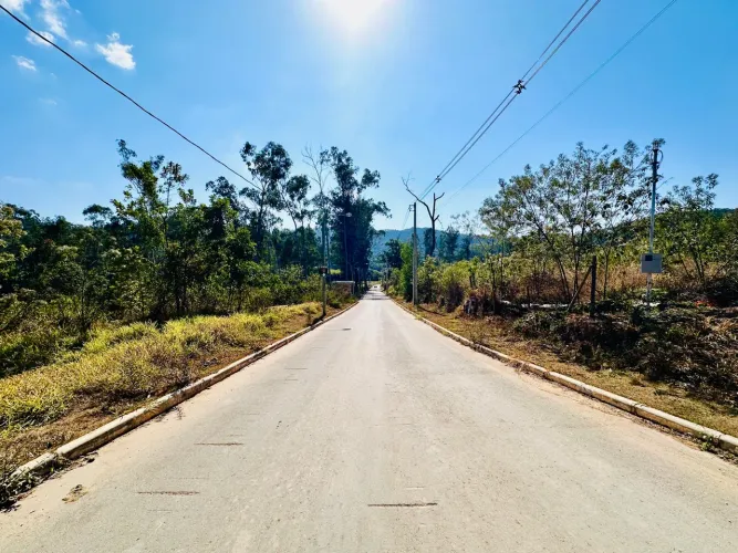 Terreno 20.000 m2 - 250mil - em Azurita/ Mateus Leme