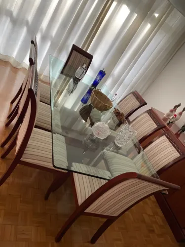 Sala de jantar completa - requinte e qualidade 