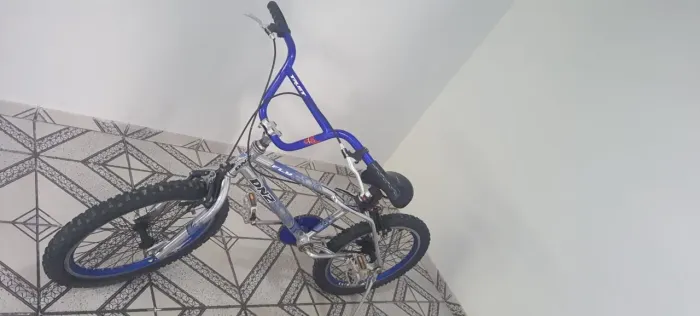 Bicicleta bmx aro 20