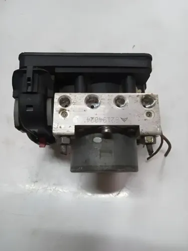 Modulo Volkswagwen Gol 5u0614117d Preto (Usado)