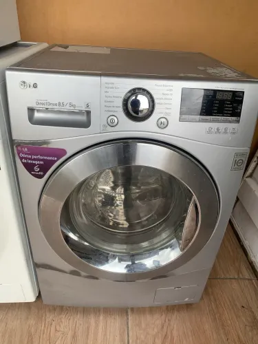 Lava e seca LG
