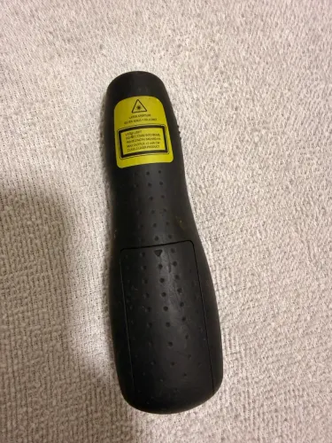 Controle apresentador laser logitech sem fio lcd r400