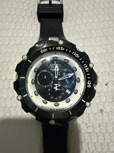 Invicta original