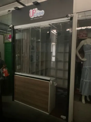 VENDO EXECELENTE BOX NO CENTRO FASHION