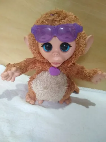 FUR REAL macaca Mika funcionando