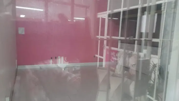 Loja no Centro de Itaboraí com Mezanino