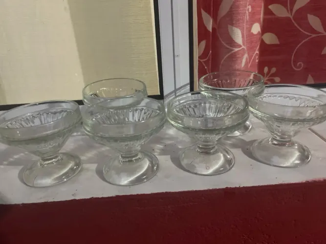 Conjunto de Taças de Sobremesa Vintage