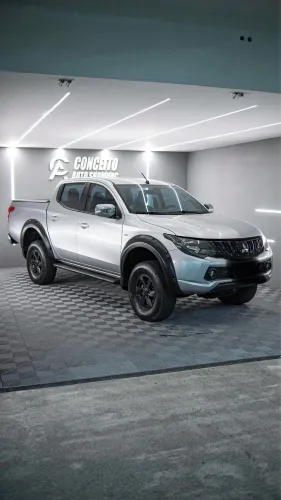 MITSUBISHI L200 TRITON SPORT GLS 2.4 DIESEL 4X4 
