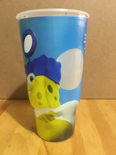 Copo Bob Esponja colecionável 