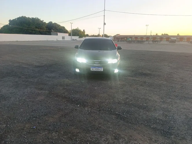 Kia Motors Cerato 1.6 16V Aut. 2011