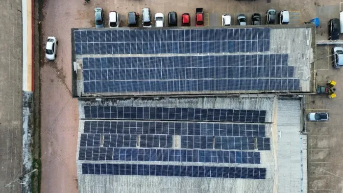 Usina fotovoltaica (sistema placa solar)