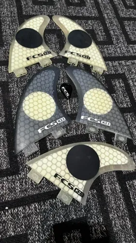 Quilhas Fcs Kelly Slater K2.1 Tri Quad Semi Nova Case + chave