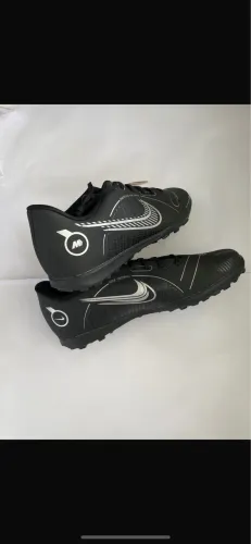 Chuteira society Nike Nova - Original