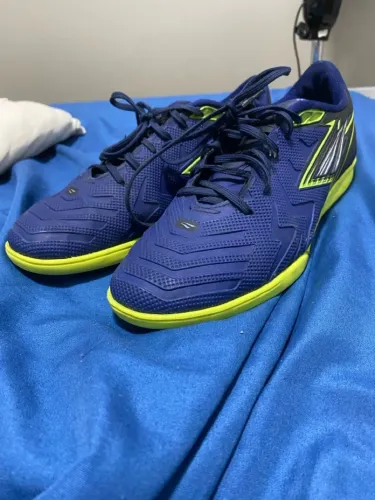 Chuteira de Futsal Penalty