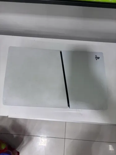 PlayStation 5 + 2 controles