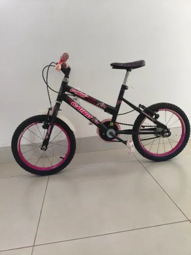 Vende-se bicicleta infantil