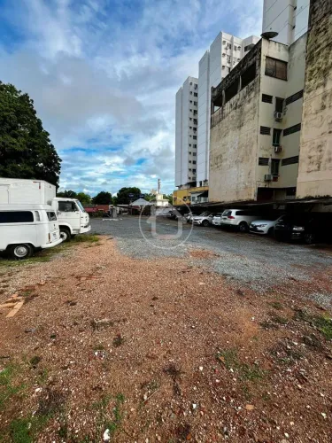 TERRENO COM 2000M2