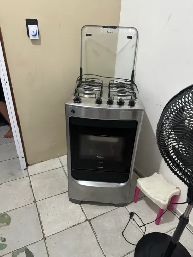 Vende um fogão elétrico da marca cônsul semi novo em perfeito estado