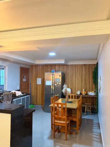 APARTAMENTO TÉRREO , amplo a 1 km do centro .