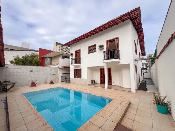 Mansão de alto padrão na Mata da Praia - Vitoria ES