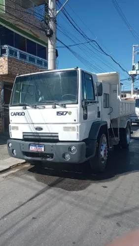 Caminhão 1517 motor isb novo 180,00