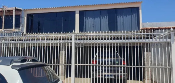 Setor Central QD 24, 3 quartos sendo 1 suite hidro laje + galpão na parte superior R$ 650.